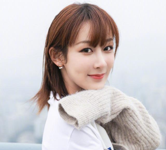 杨紫婚纱广告
