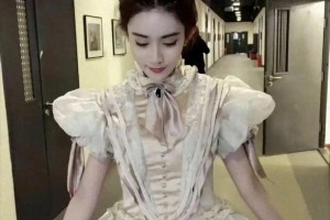 孟子义性感写真曝光，展现高雅气质女神风采
