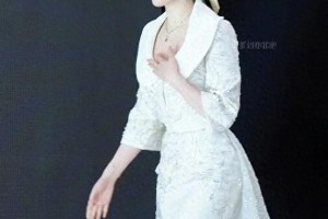 刘亦菲生图曝光 肤若凝脂状态佳 分享美容秘诀