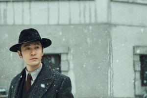 黄晓明新剧《潜伏者》造型曝光，重现《上海滩》经典