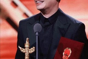 白玉兰奖视帝争夺战：于适黑马逆袭，李现靳东陷苦战
